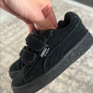 Puma Black Velcro Sneakers 6